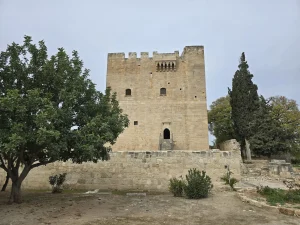 Замок Колосси — средневековая крепость крестоносцев на Кипре